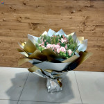 Mixed Boutique with pink rose